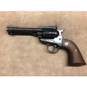 Ruger Single 6 Revolver,  .22LR, 117mm Blued Barrel, Wood Grips, Item #21-44033